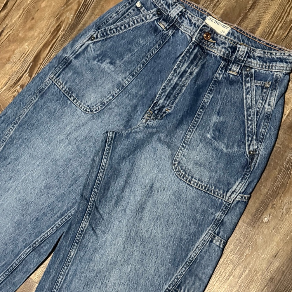 We The Free Haywire Jeans Women's 27 Baggy Wide Leg Barrel Fit in Vera Cruz Wash - Picture 4 of 7